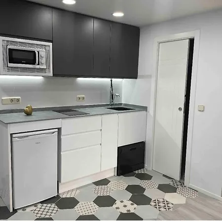 Madrid Villa Suites Bianco Zewnętrze zdjęcie