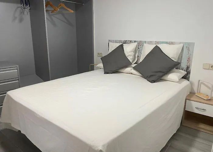 Madrid Villa Suites Bianco