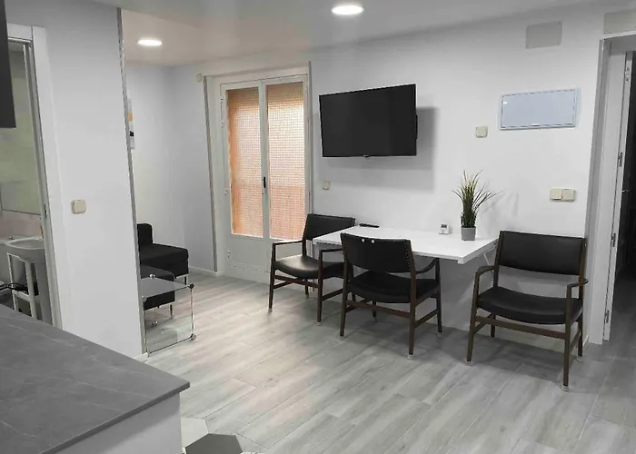 Madrid Villa Suites Bianco